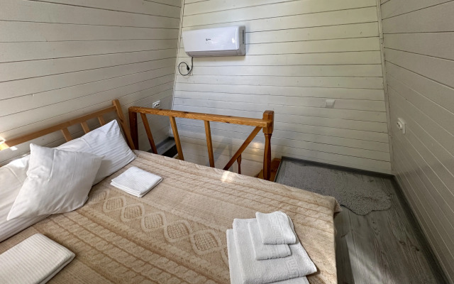 Ray V Shalashe Guest house