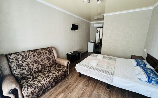 Na Nahimova Guest House