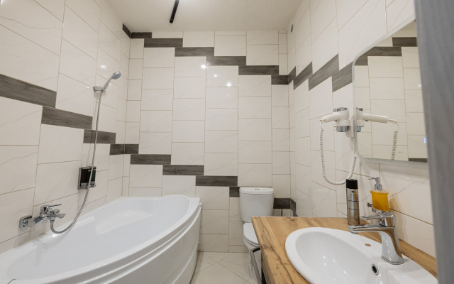 Студия # 10 с личной террасой