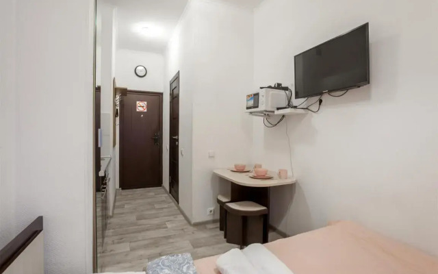 Апартаменты 8 на Смольной 44