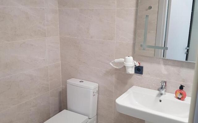Chernyi Slon Hotel