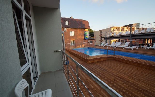 Lotos Hotel