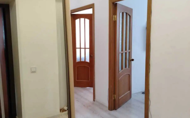 Квартира Двухкомнатная напротив ТРЦ Ярмарка