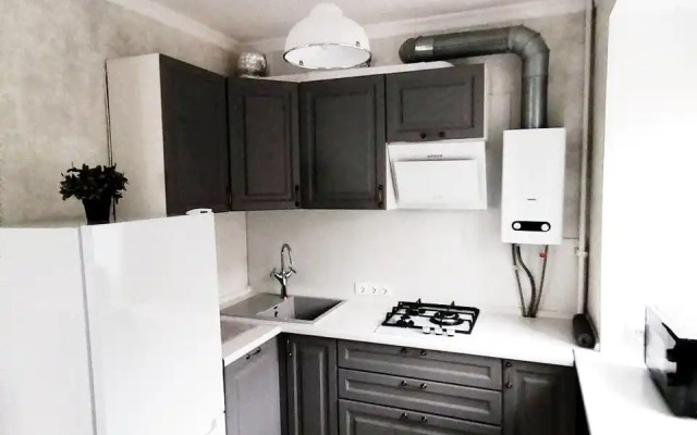 Квартира светлая студия на Театральной площади