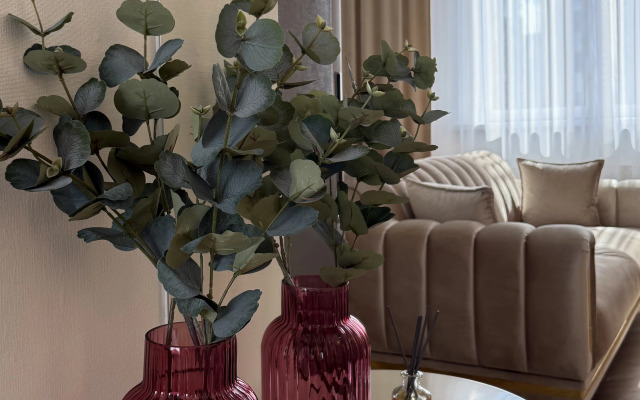 Апартаменты Двухуровневая студия KrasLoft в ЖК Преображенский на троих