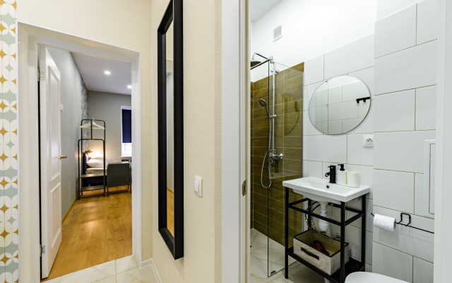 Saperniy Pereulok 9-A Apartments