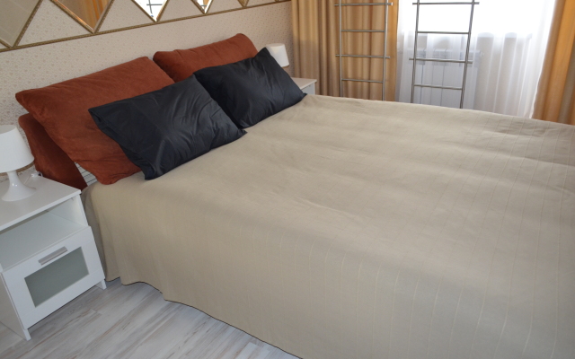 Апартаменты на Лаврова, 9а