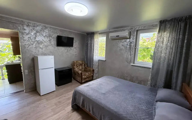 Chastny Sektor Guest House