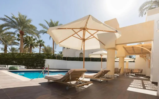 Sunrise Arabian Beach Resort Hotel