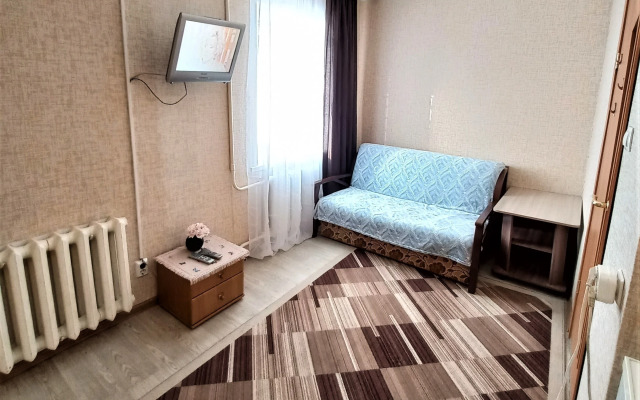 Na Ulitse Karla Marksa 12 Flat