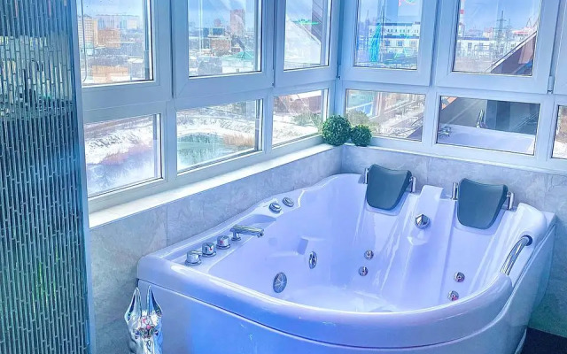 Loft Apart Energy s Dzhakuzi i Vidom na Ozero Apartments
