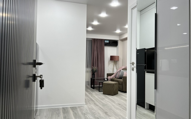 Modern City Center Saryan Str Apartments