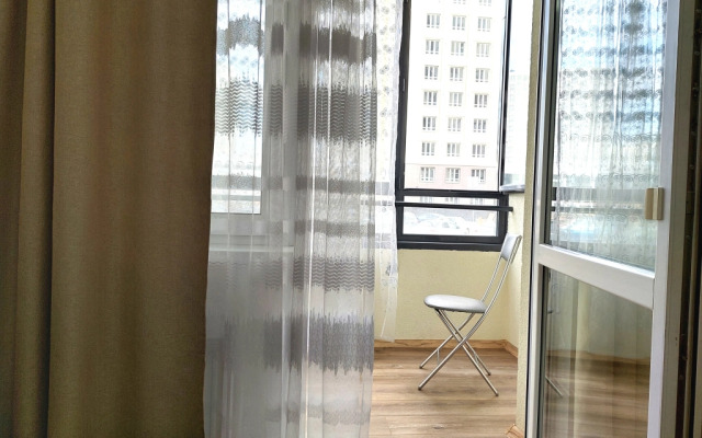 Три квартиры на Сахарова 1