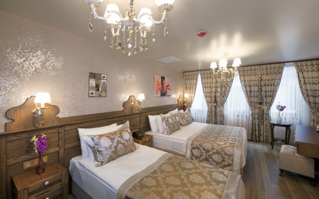 Perapolis Hotel