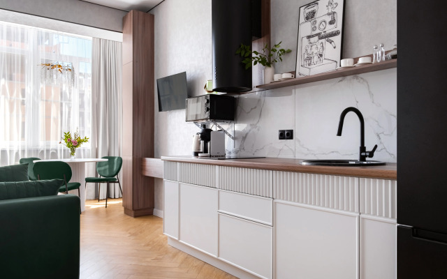 Insta Style by PiligrimKMV Flat