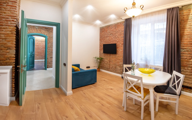 Апартаменты H&B apartments Beridze II