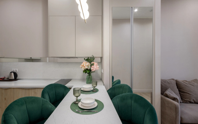 Апартаменты семейные Mirror в центре Сочи