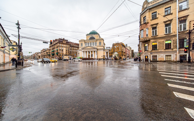 Апартаменты iRon Cat Кузнечный у Невского Проспекта