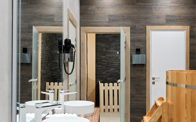Horseka Resort country hotel