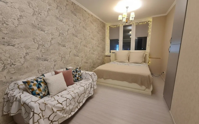 Квартира Кино апарт с видом на озеро Кабан