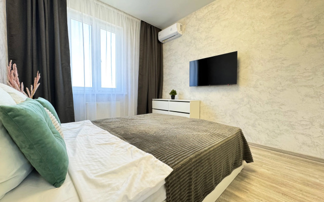 Like Home na Zemnukhova 2 Apartments