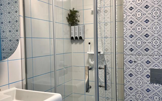Uyutnaya Studiya v Srednezemnomorskom Stile Flat