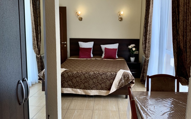 Ninel Guest House