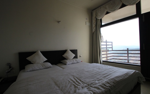 Shivalik Best Himalaya View In Almora Hotel – Guest Rooms – Almora