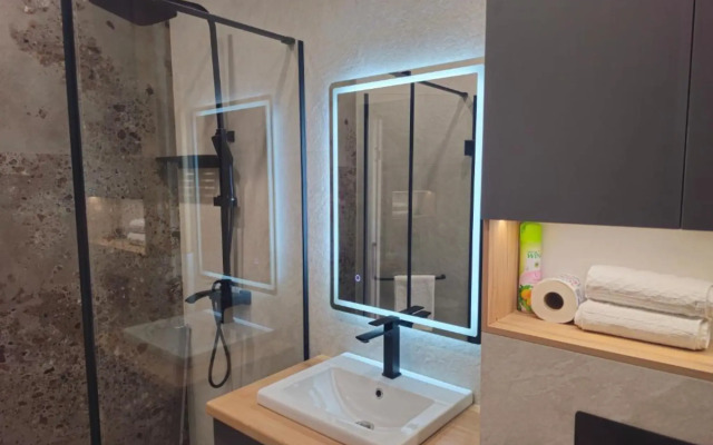 Na Prospekte Sakena Seyfullina 416 Apartment