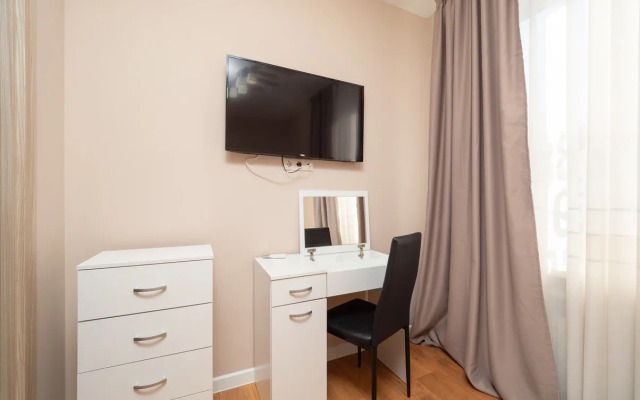 U Morya S Basseinom v ZhK Solnechnyij apt23 Apartments