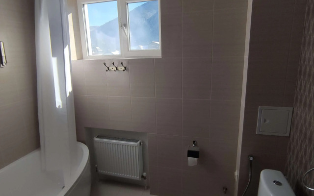 Peak House Guest House