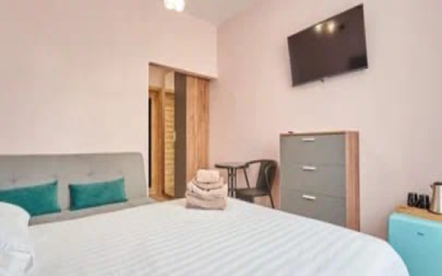 Guest House na Fruktovoy 28