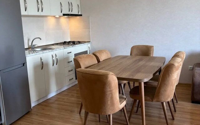 Flat Na 4 Gostya V Tsentre Tbilisi