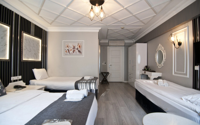 Nova City Hotel