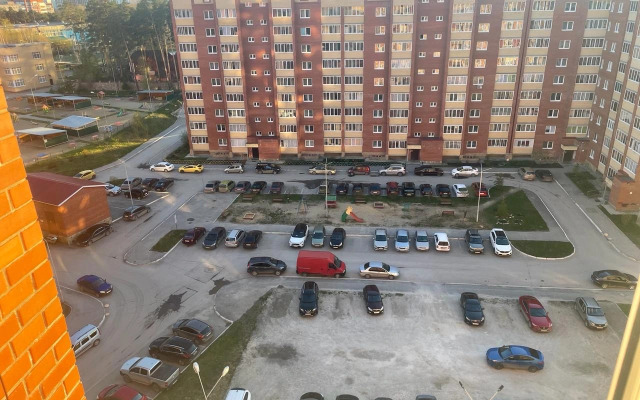 Slovno Doma Berezovskiy Gagarina 27 Flat