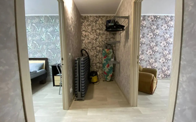 Na Prospekte Mira 197a Flat