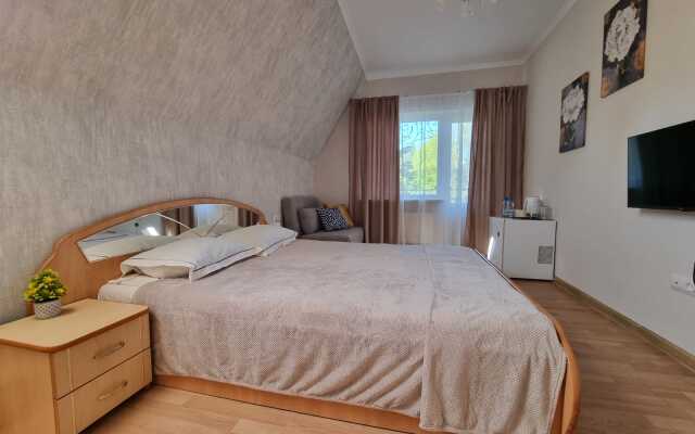 Частный дом  ГД на Лермонтова 5