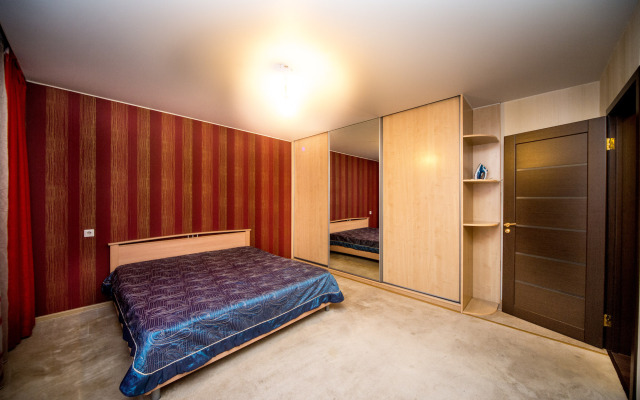 Апартаменты Возле Сибирского клинического центра Аэрокосмического университета