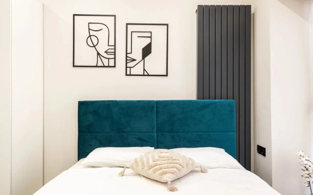 Квартира Суворовская 19с2