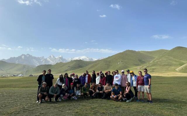 Глэмпинг Yurt camp Visit Kol-Suu