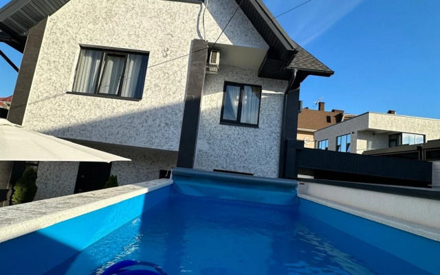 Joy Guest House