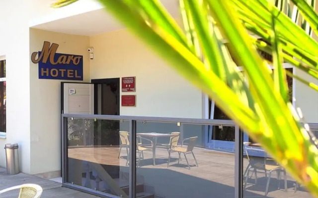 Maro Hotel