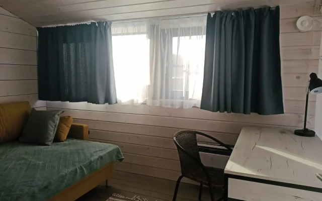 Dubldom U Lesa Private house