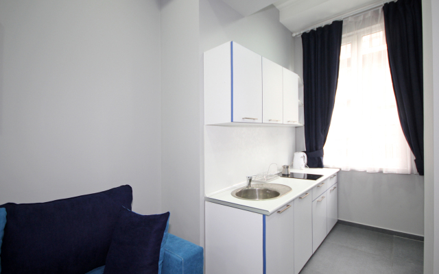 Opera/Parpetsi Apartments