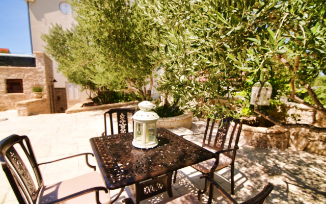 Villa Kos Murter Apartments
