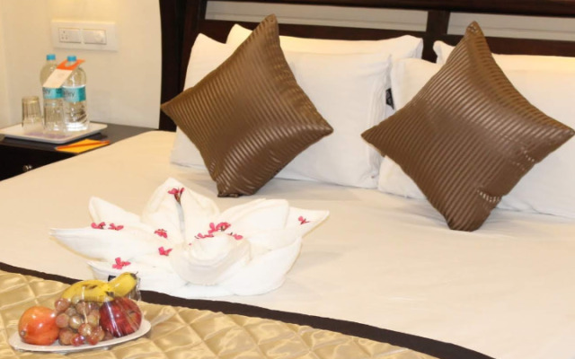 Hotel Raj Vista Suites & Convention