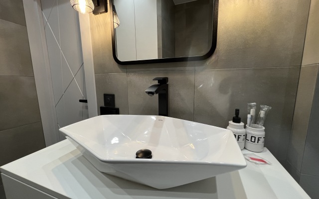 s Shikarnym Vidom na Park s Vysokogo Etazha Rumer Apartments