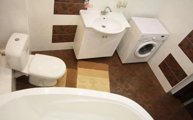 1 na prospekte Lenina 112b Apartments
