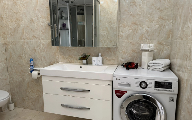 Trekhkomnatnye Apart-Comfort Na Bolshoy Pavlovskoy Apartments