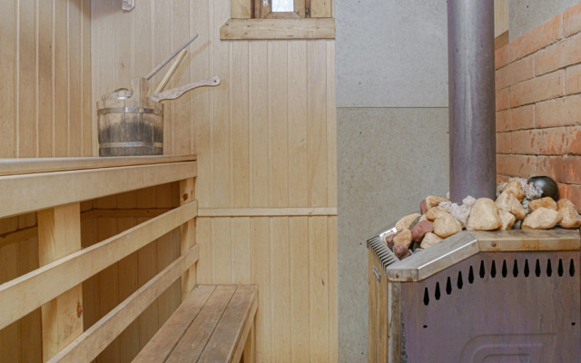Afreym Ryadom s Rekoy Guest House